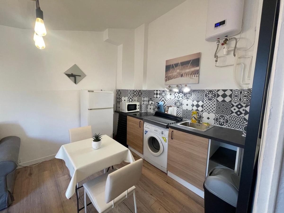 Appartement Climatise «Le Grain De Sable» La Ciotat Bagian luar foto